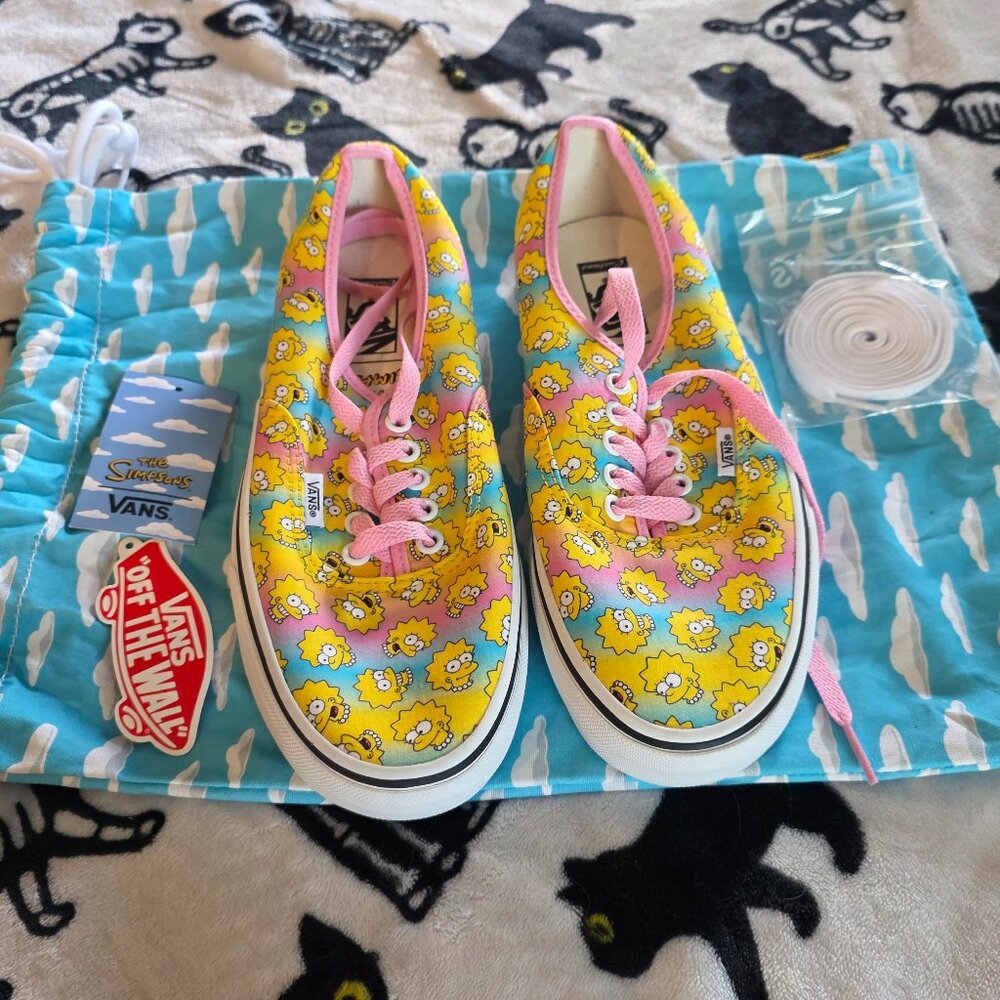 Vans x The Simpsons Customs Lisa Authentics W9.5/M8 NWT UNIQUE